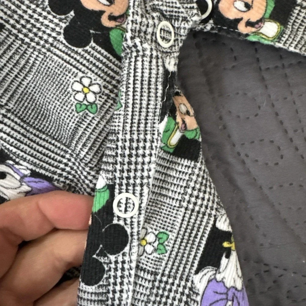 Vintage Mickey & friends Disney Characters Adorable Baby Overalls & Shirt 0-6 Mo